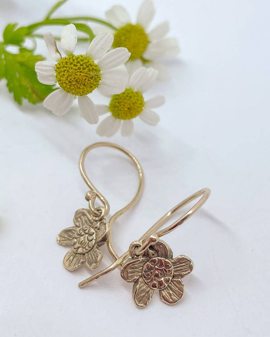 Alpine Daisy Charm Dangle Earrings | 9ct Solid Yellow Gold - HerbertandWilks Jewellery