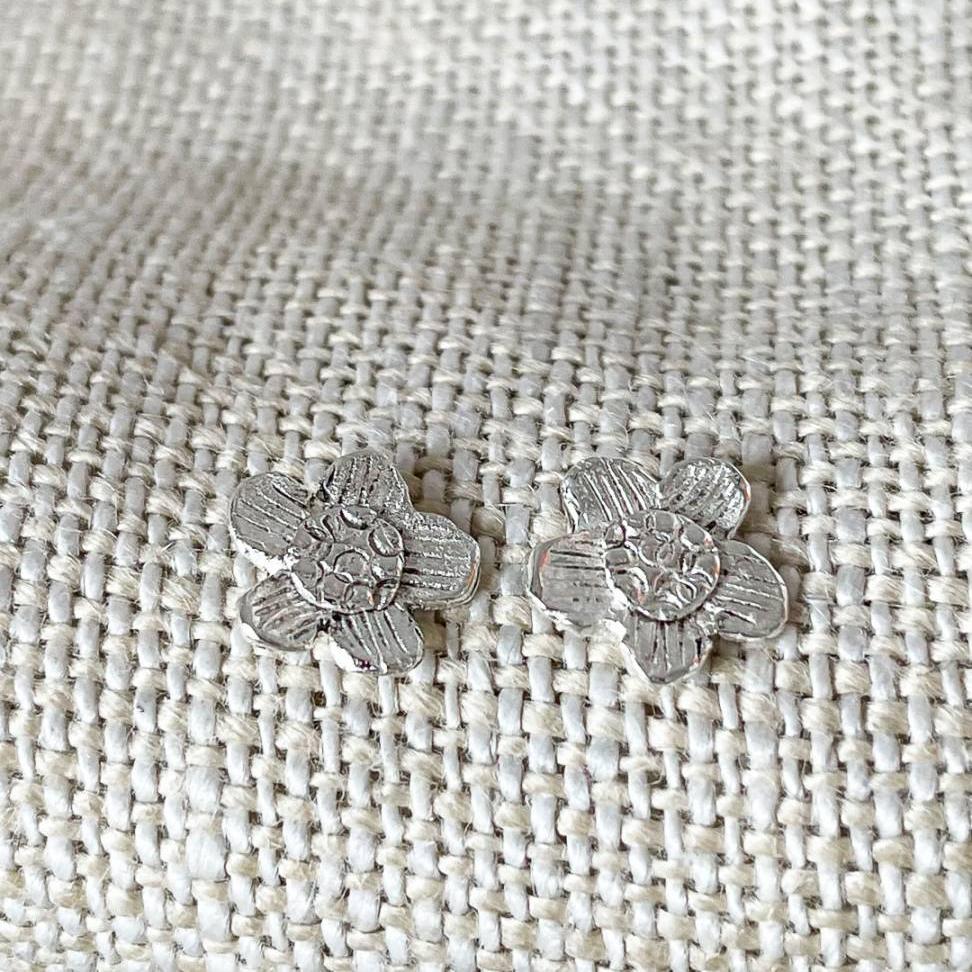 Daisy Flower Sterling Silver Stud Earrings - HerbertandWilks Jewellery