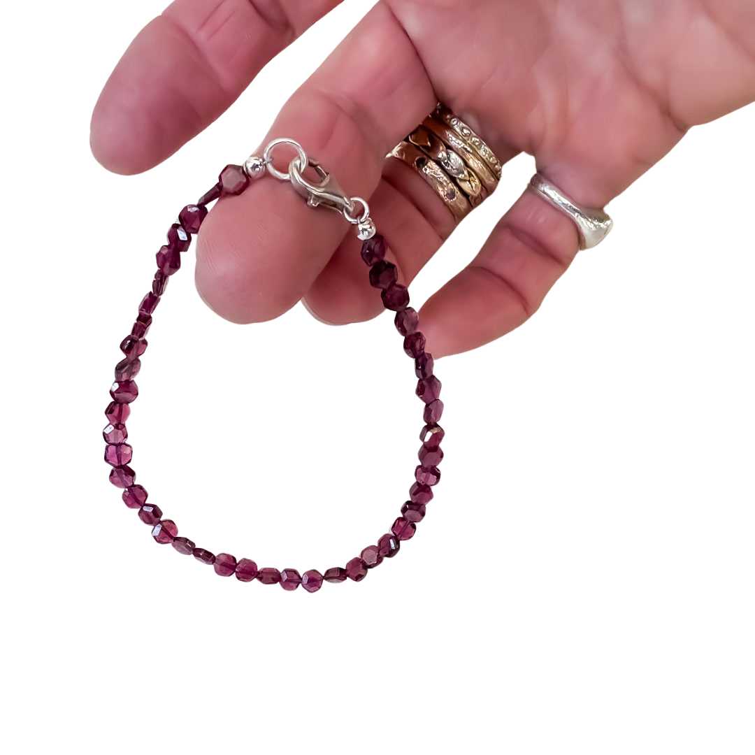 Faceted Garnet Beaded Bracelet - HerbertandWilks Jewellery