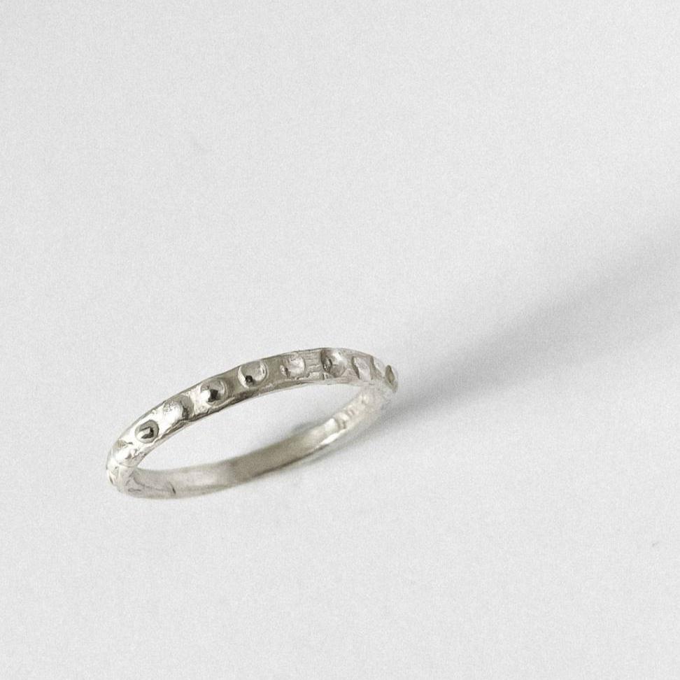 Fluid - 2mm Textured Ring Band - Sterling Silver - HerbertandWilks Jewellery