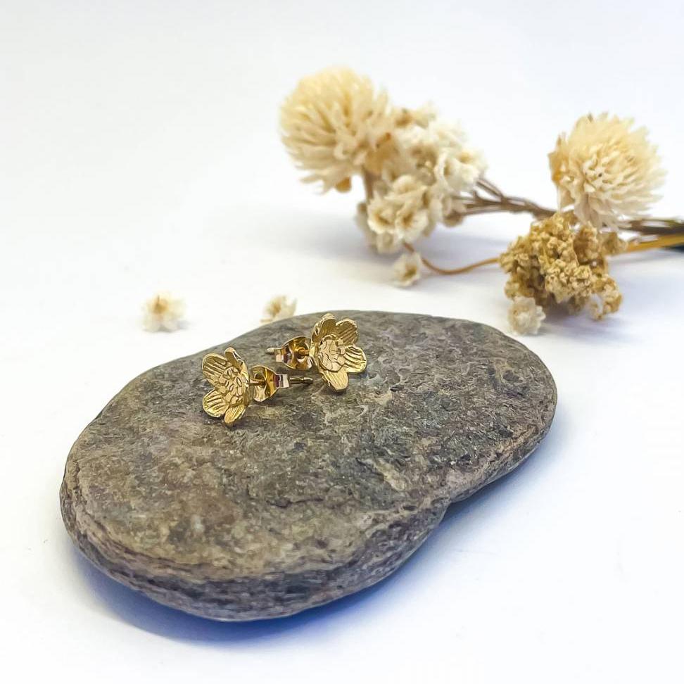 Golden Daisy Flower Stud Earrings | 18ct Gold Plate - HerbertandWilks Jewellery