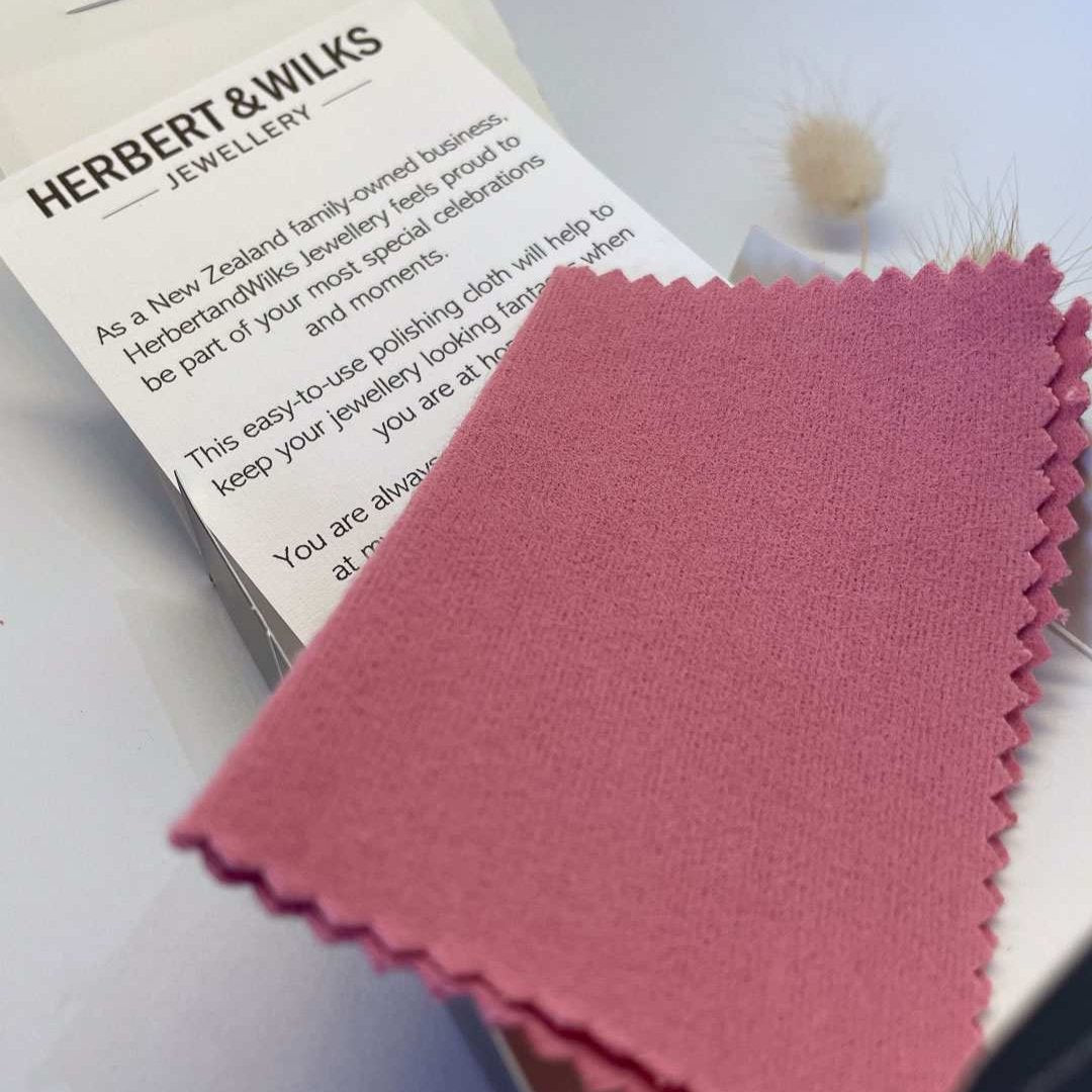 Jewellery Polishing Cloth - HerbertandWilks Jewellery