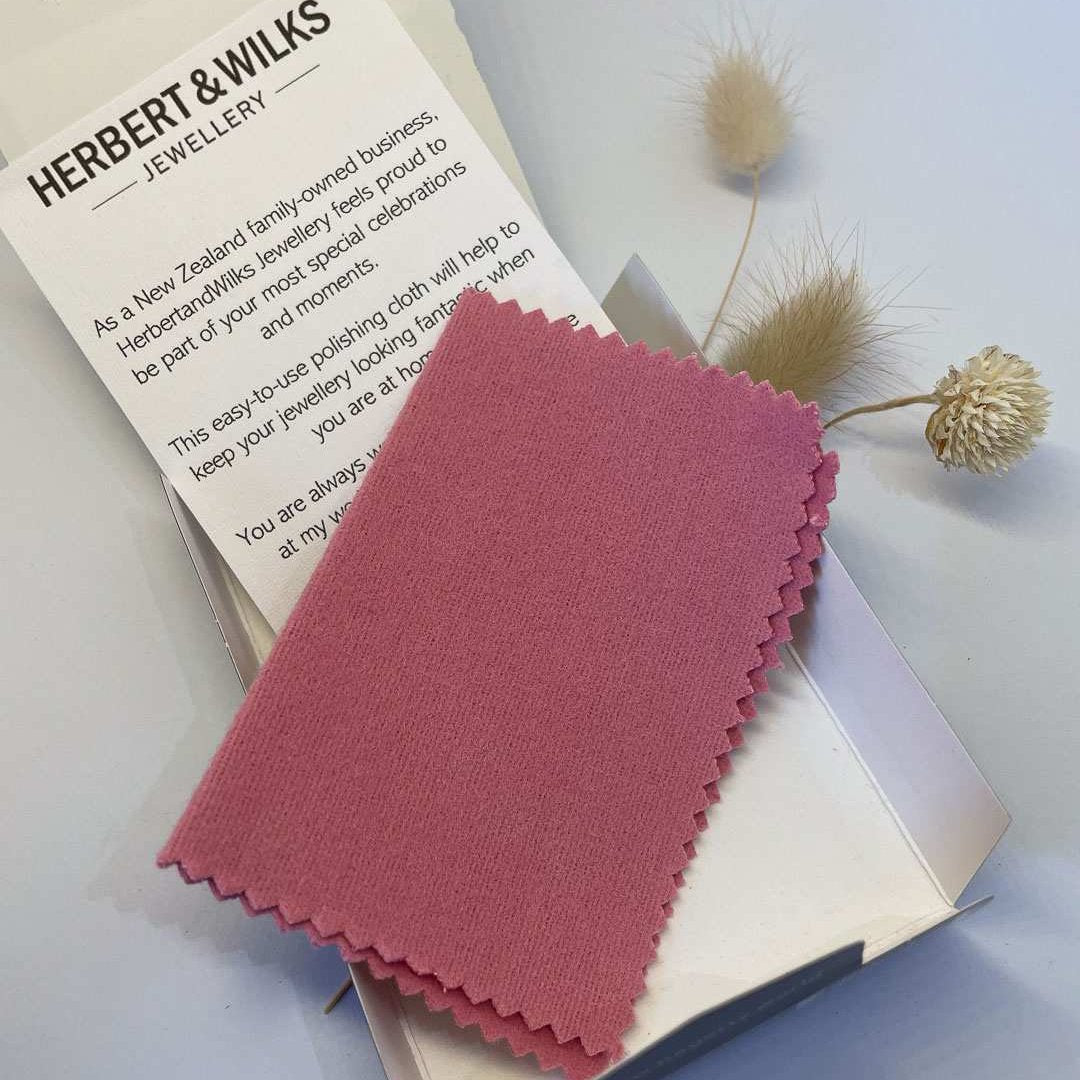 Jewellery Polishing Cloth - HerbertandWilks Jewellery