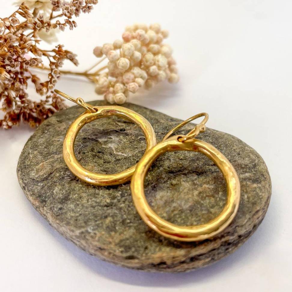 Organic Circle 18ct Gold Plated Hoop Earrings: Timeless Style - HerbertandWilks Jewellery